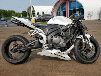  Salvage Honda Cbr Cycle