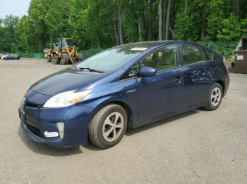  Salvage Toyota Prius