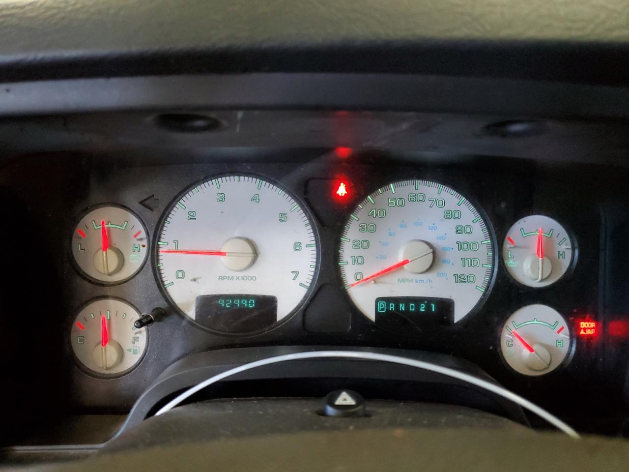 Dodge Ram 1500 St Image 4