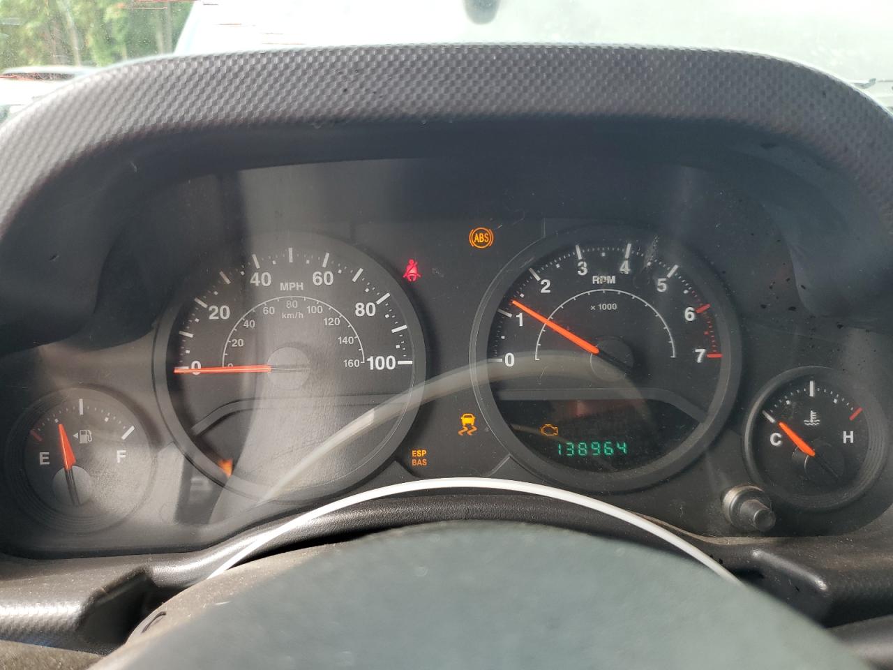 Jeep Wrangler X Image 3