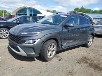  Salvage Hyundai KONA