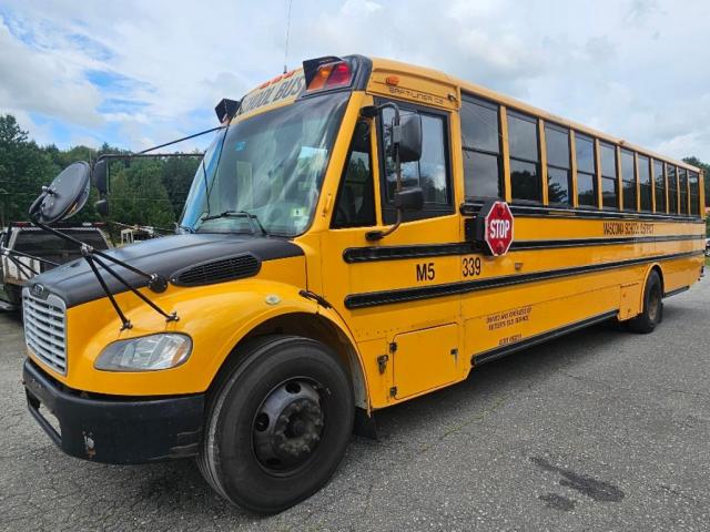  Salvage Freightliner Chassis B2