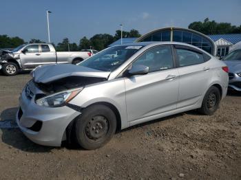  Salvage Hyundai ACCENT
