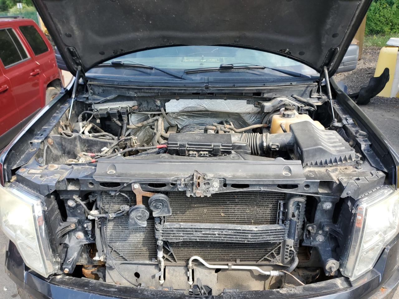 Ford F-150 Super Cab Image 11