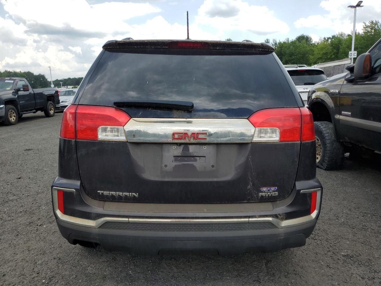 GMC Terrain Sle Image 8