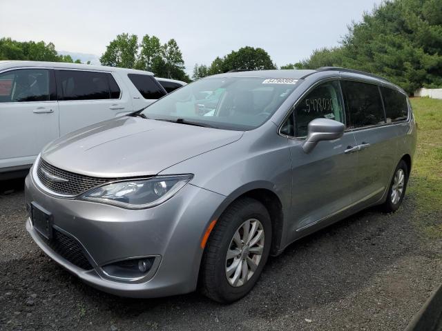  Salvage Chrysler Pacifica