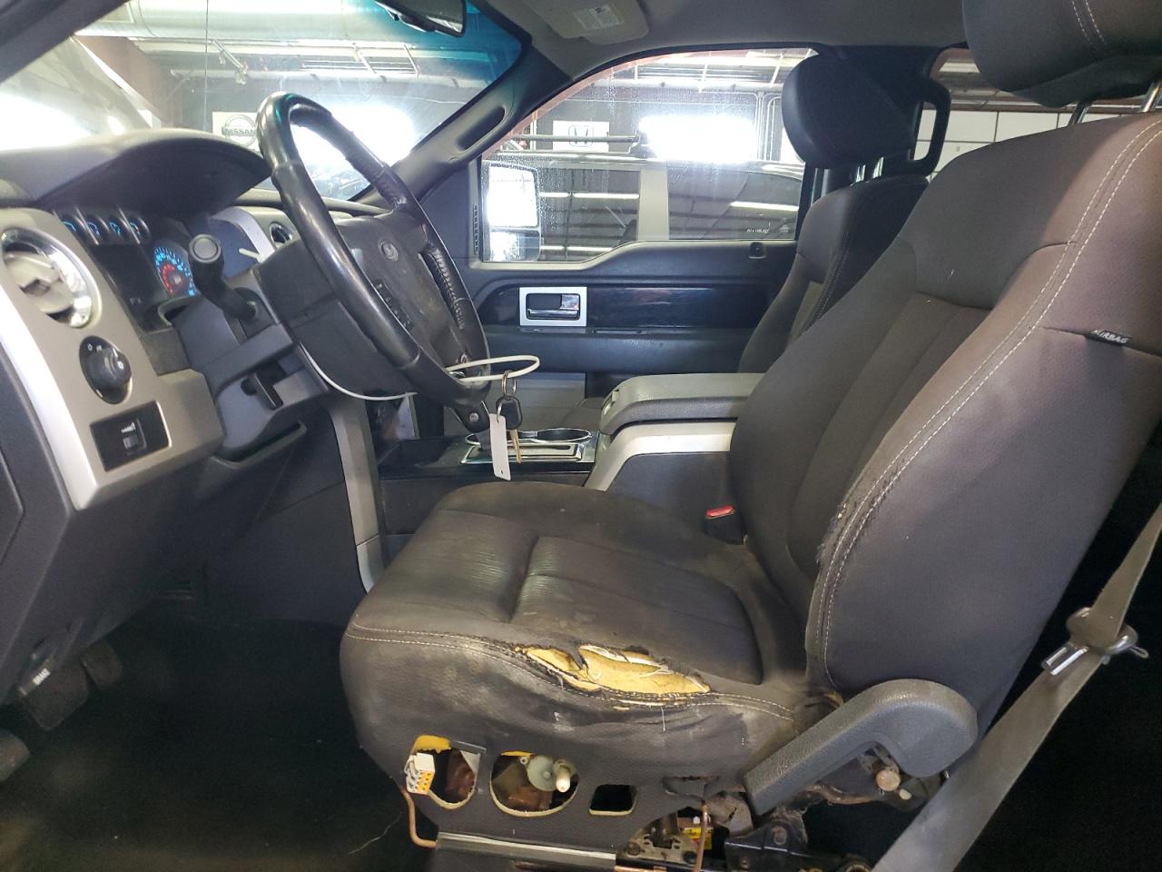 Ford F-150 Supercrew Image 11