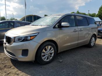  Salvage Kia Sedona