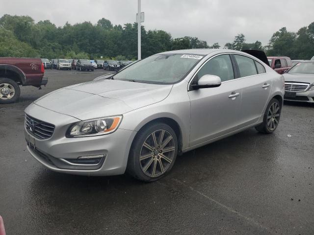  Salvage Volvo S60