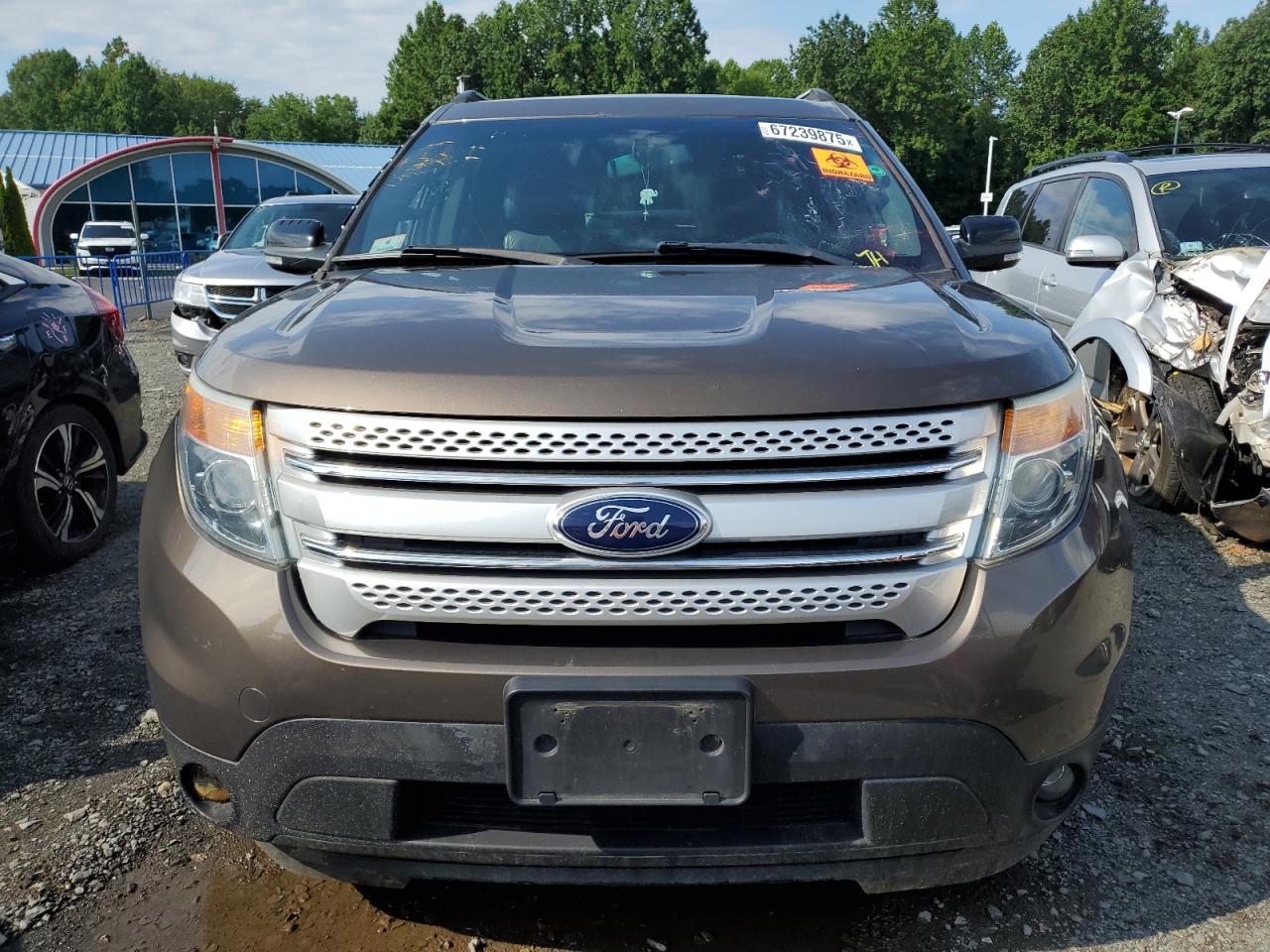 Ford Explorer Xlt Image 6