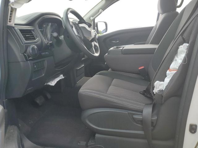 Nissan Titan S Image 5