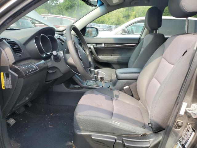 Kia Sorento Base Image 13