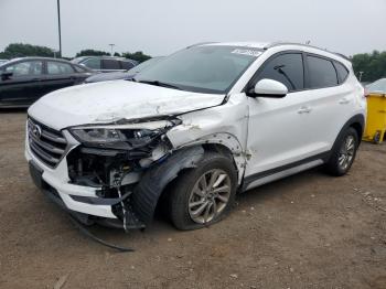  Salvage Hyundai TUCSON