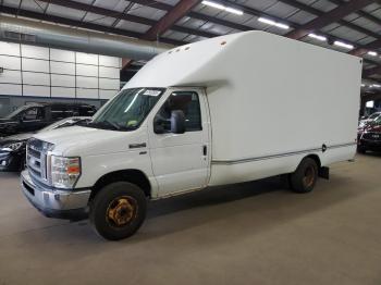  Salvage Ford Econoline