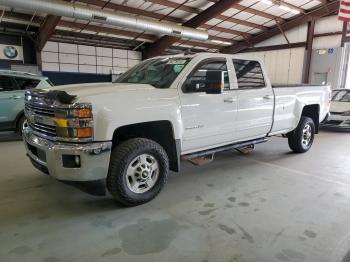  Salvage Chev Silverado K2500 Heavy Dut