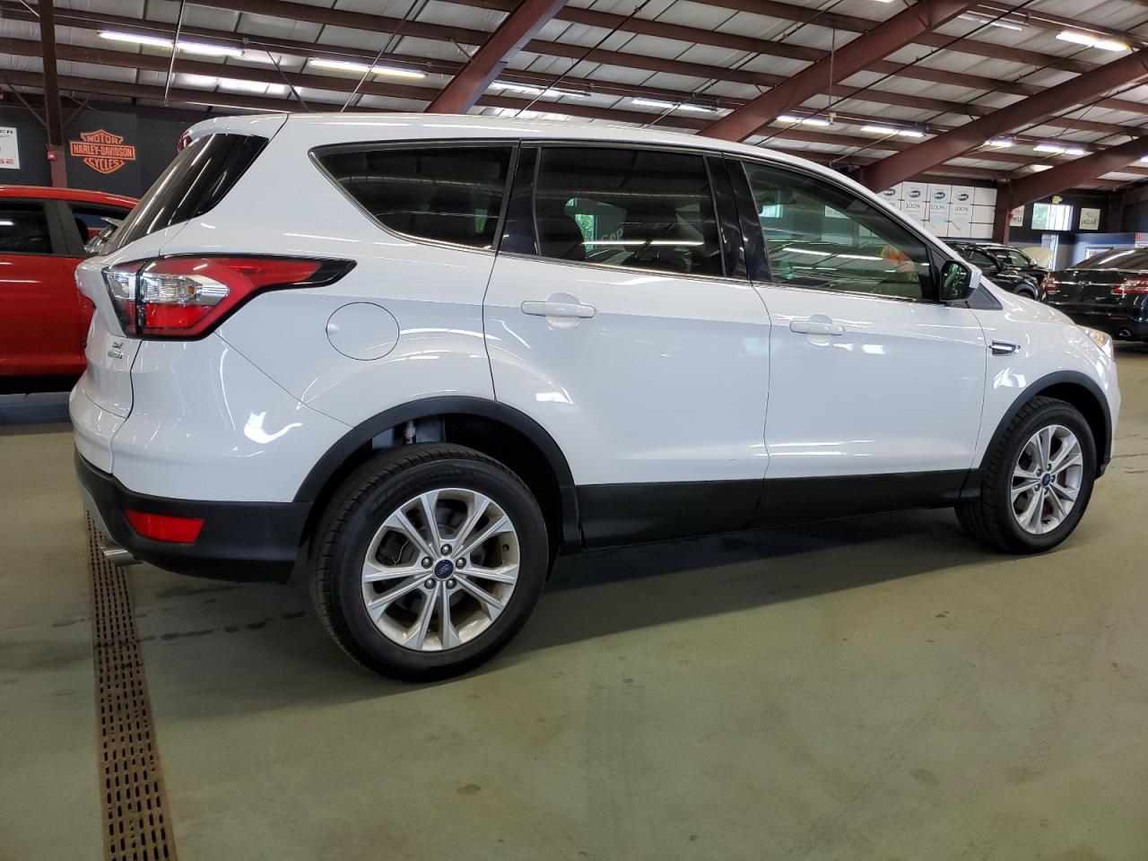 Ford Escape Se Image 7