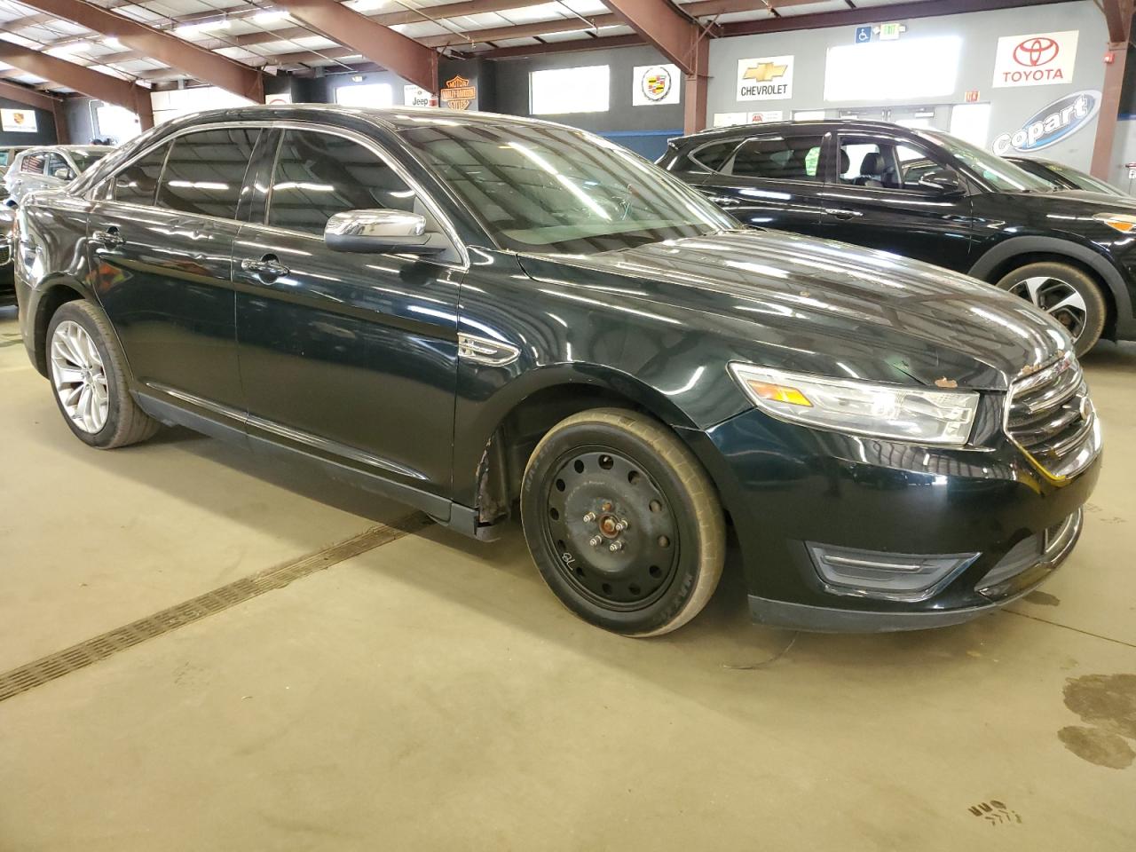 Ford Taurus Limited Image 12