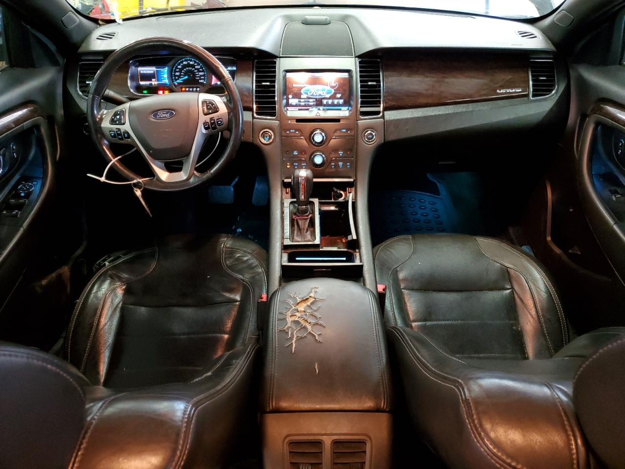 Ford Taurus Limited Image 8