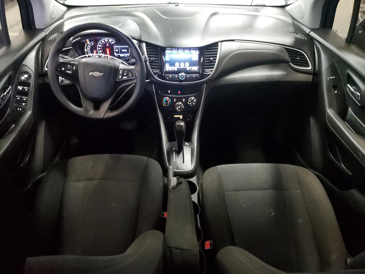 Chevrolet Trax Ls Image 6