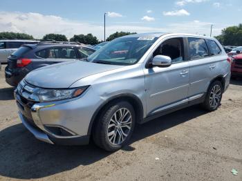  Salvage Mitsubishi Outlander