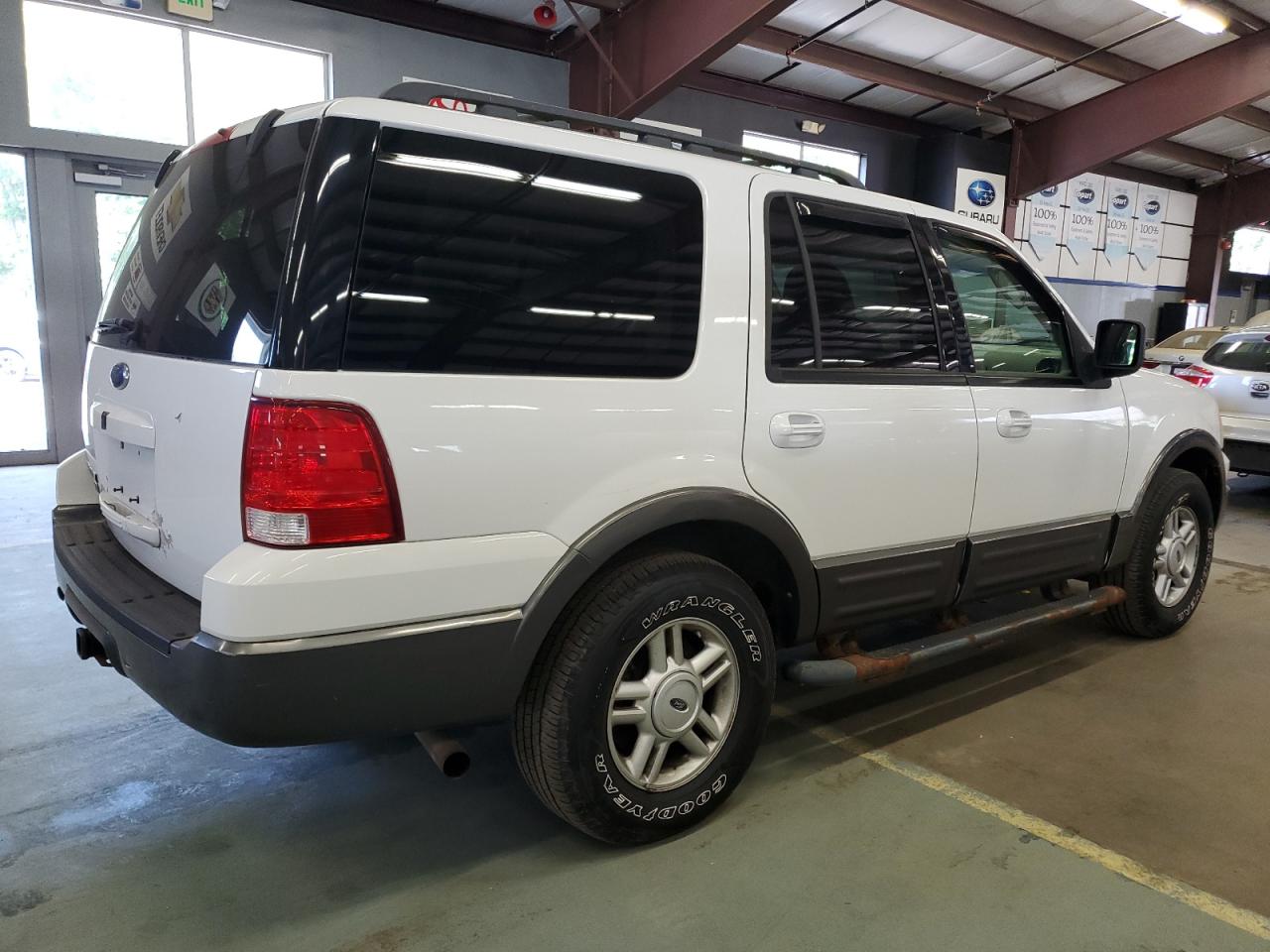 Ford Expedition Xlt Image 6
