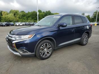 Salvage Mitsubishi Outlander
