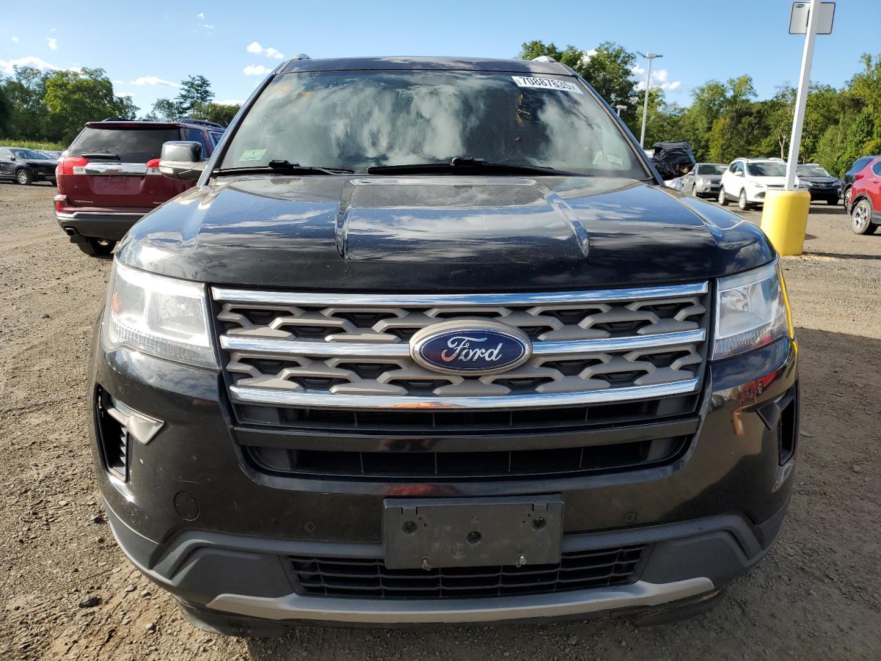 Ford Explorer Xlt Image 13