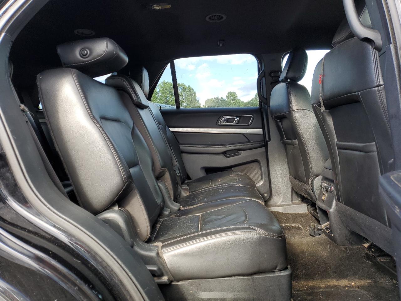 Ford Explorer Xlt Image 5