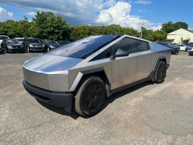  Salvage Tesla Cybertruck