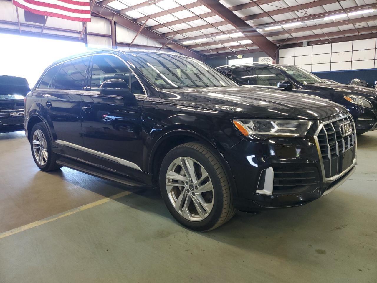 Audi Q7 Premium Image 4