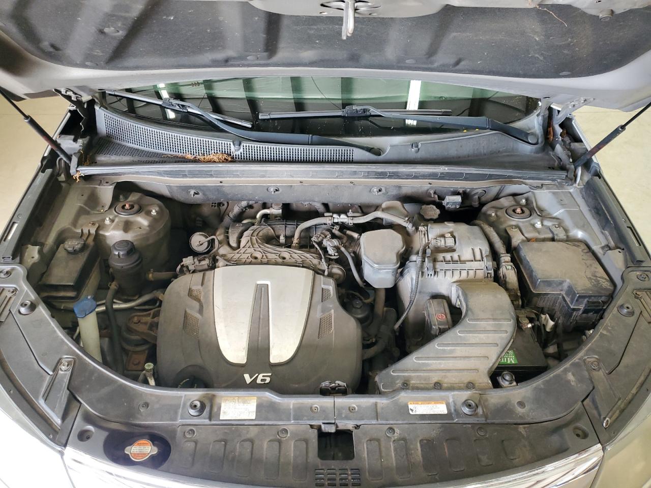 Kia Sorento Base Image 13