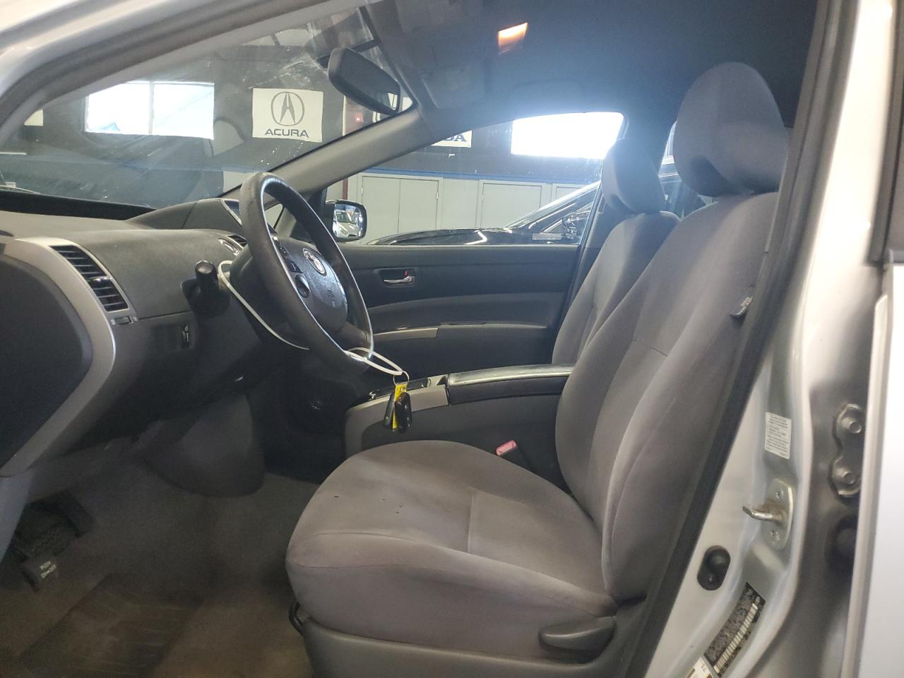 Toyota Prius Image 3