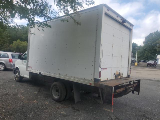 Chev Express Image 3