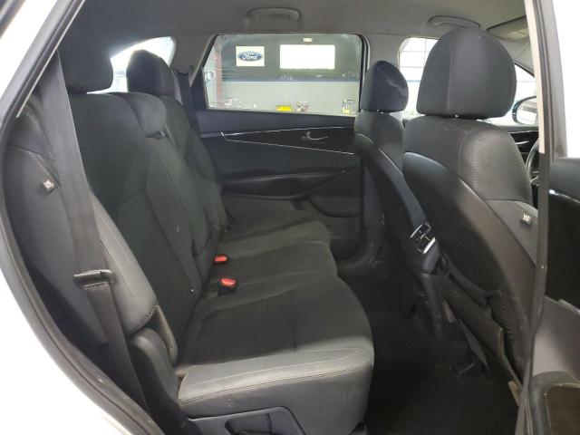 Kia Sorento Lx Image 12