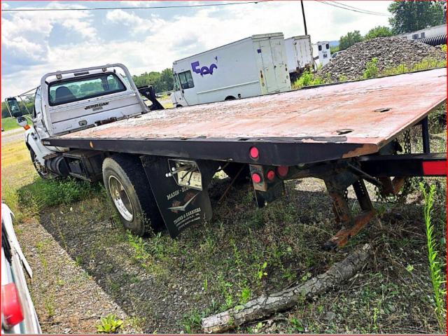 Ford F-650 Super Duty Image 3