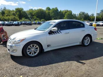  Salvage Hyundai Genesis