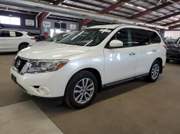  Salvage Nissan Pathfinder