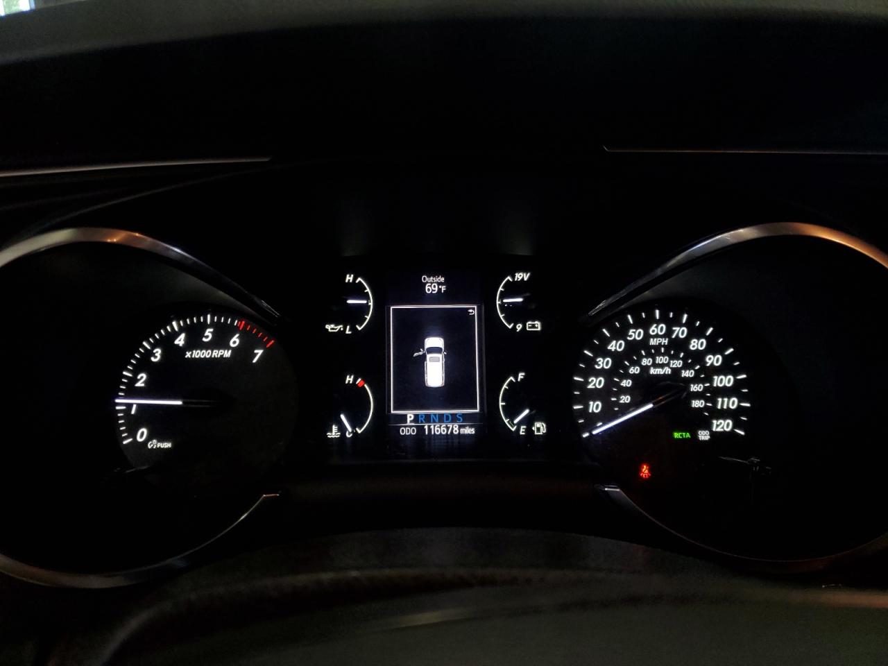 Toyota Sequoia Limited Image 12