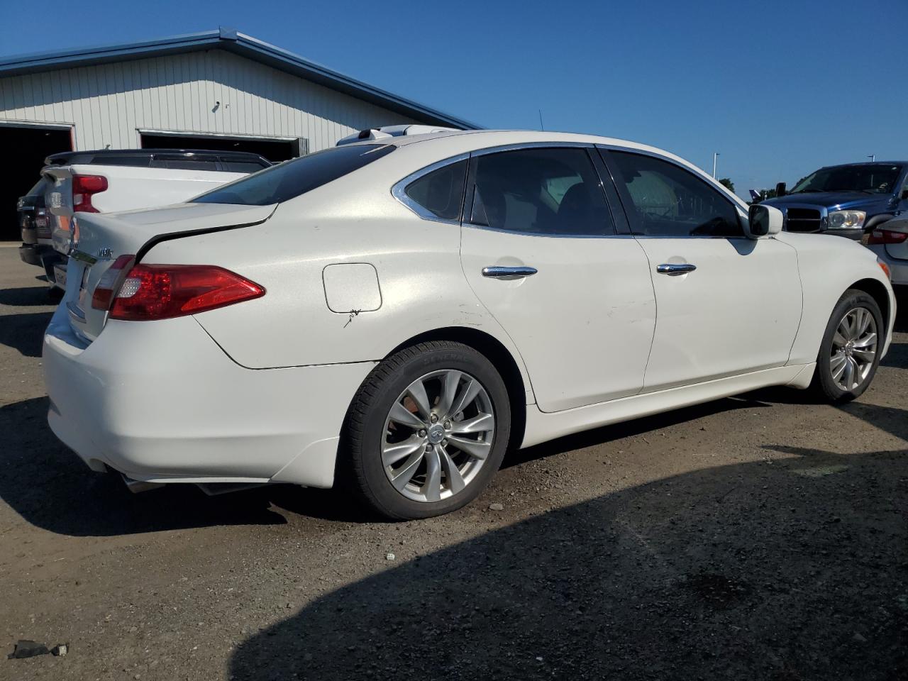 INFINITI M37 X Image 7