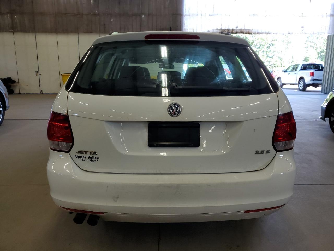Volkswagen Jetta S Image 4