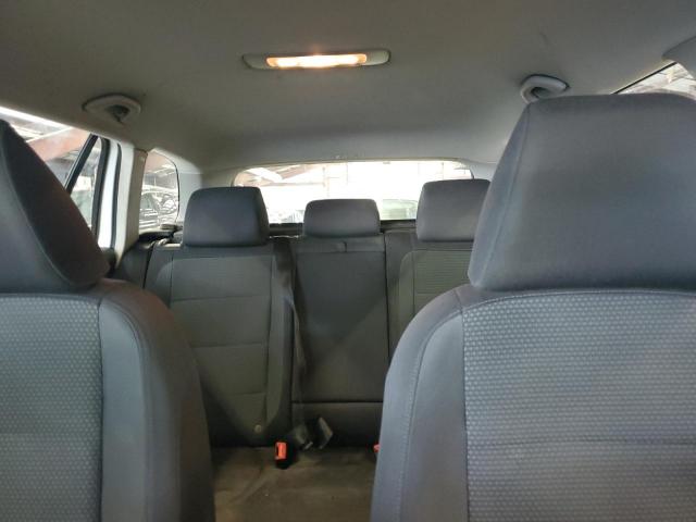 Volkswagen Jetta S Image 10