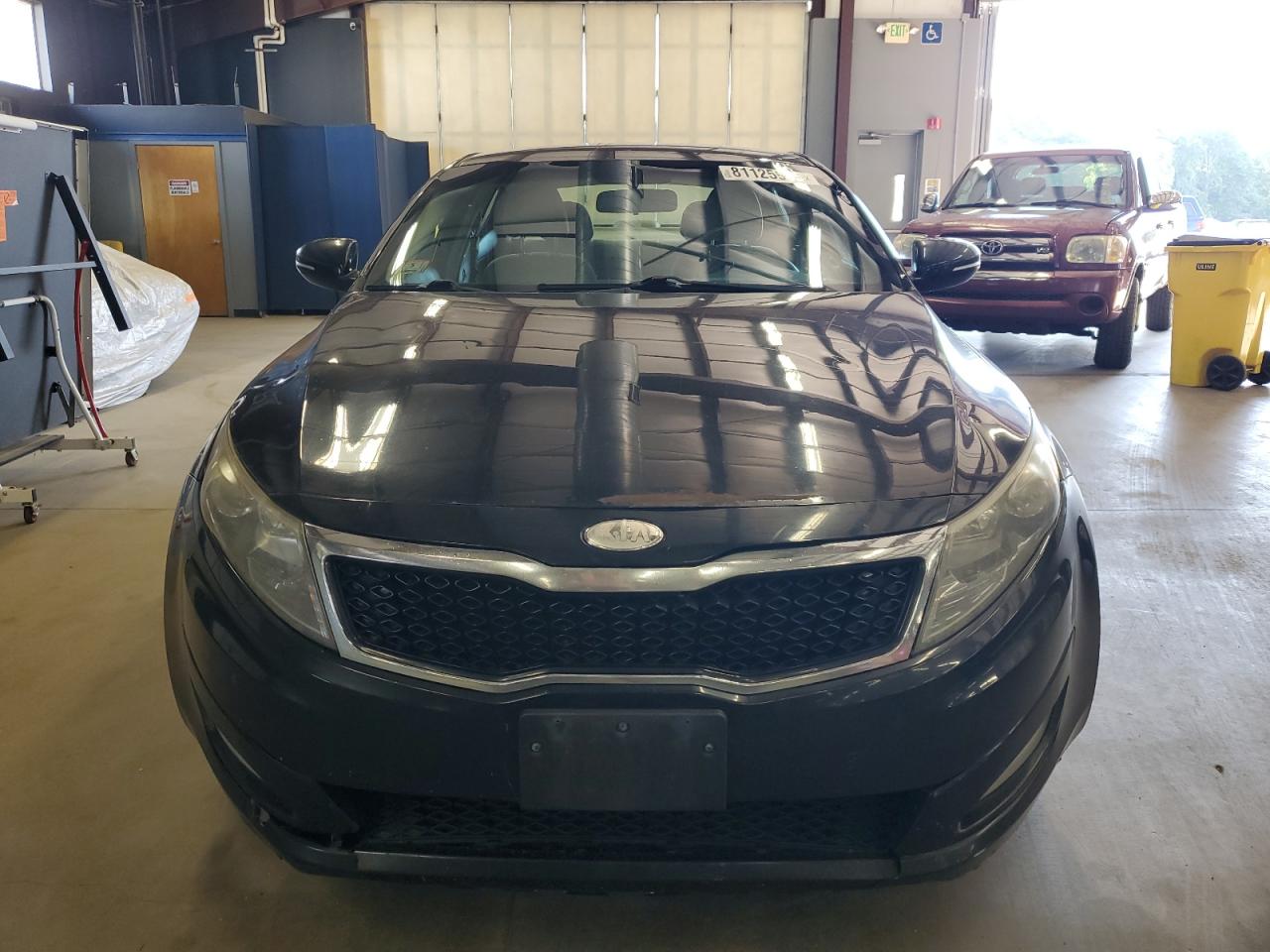 Kia Optima Lx Image 12