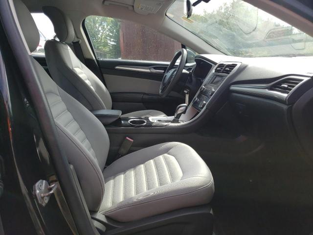 Ford Fusion S Image 2