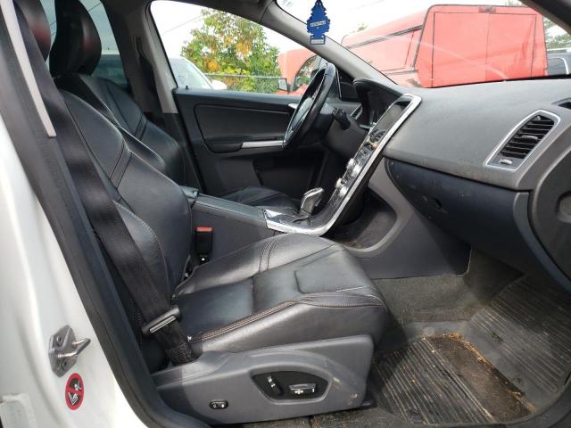 Volv XC60 T5 Dynamic Image 10