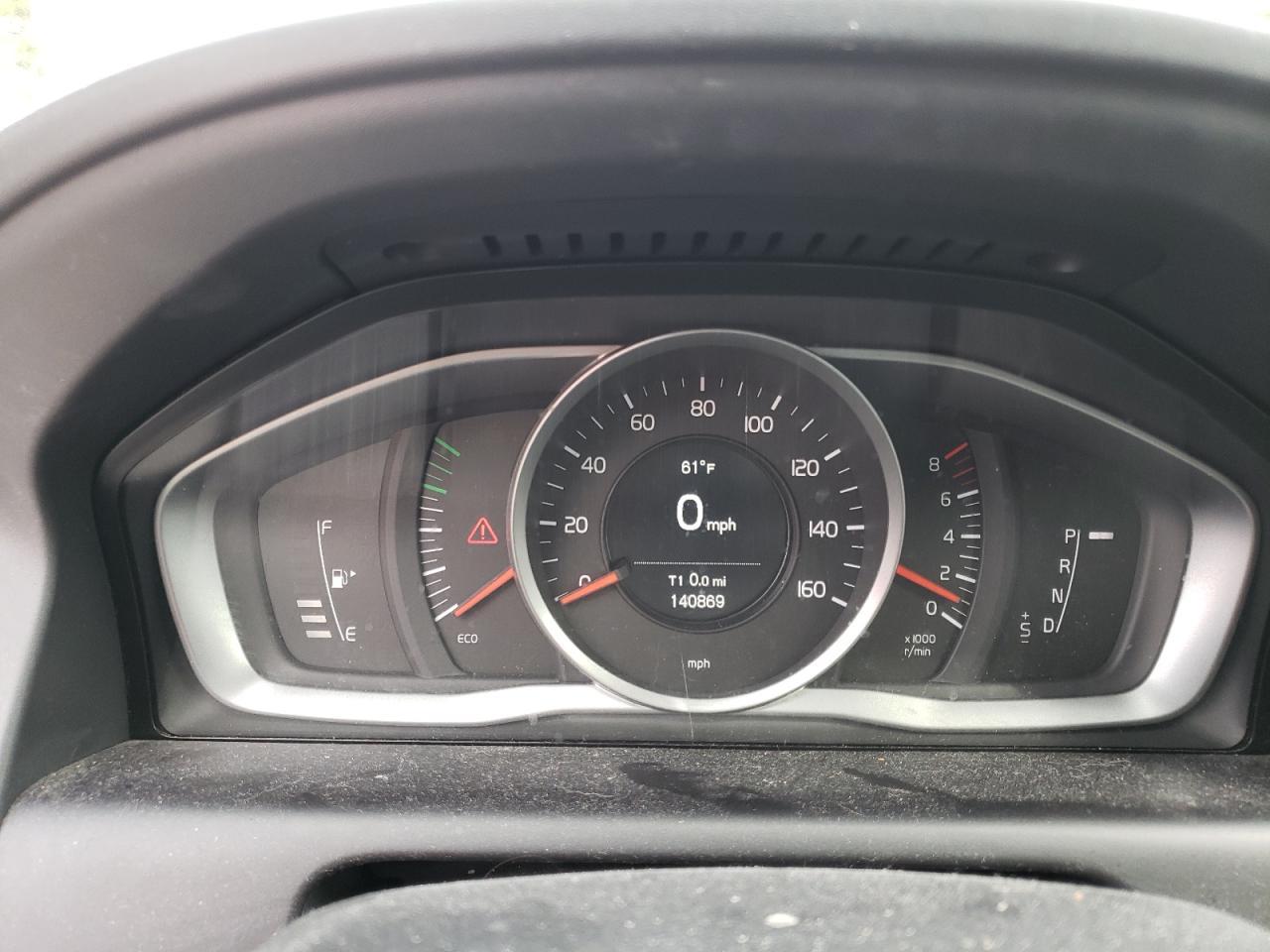 Volv XC60 T5 Dynamic Image 8