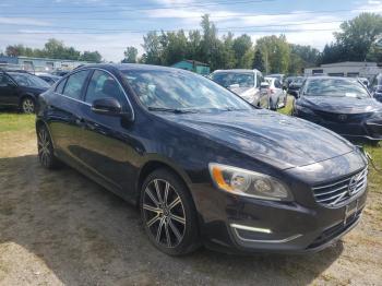 Salvage Volv S60