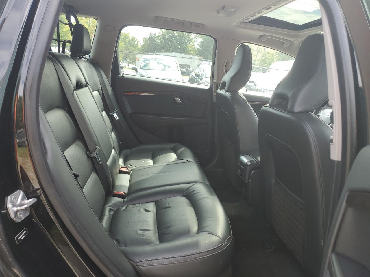 Volv XC70 T6 Platinum Image 10