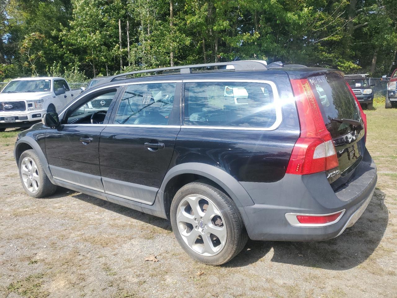 Volv XC70 T6 Image 2