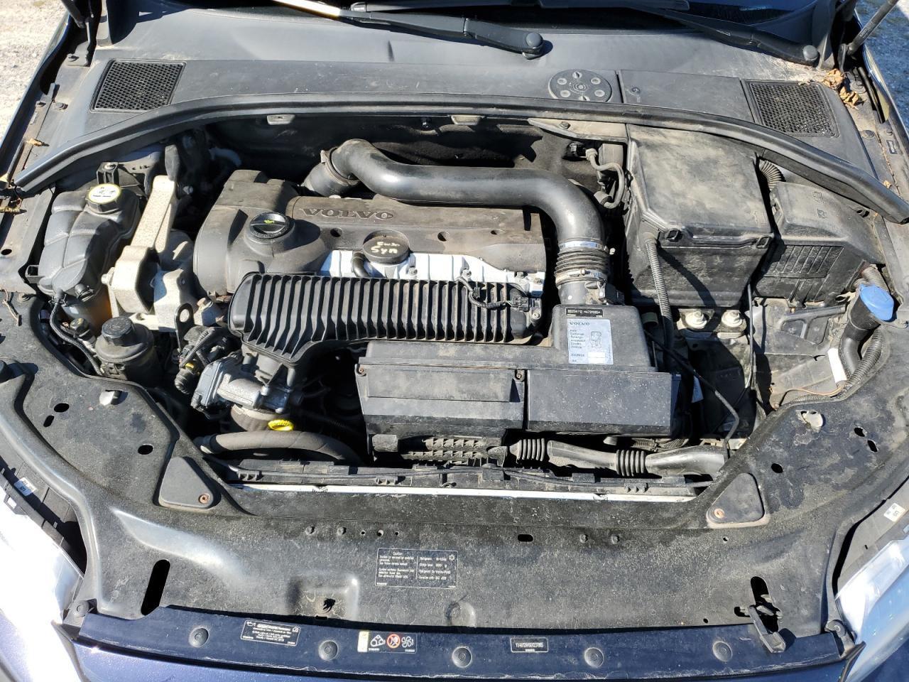 Volv XC70 T5 Platinum Image 8