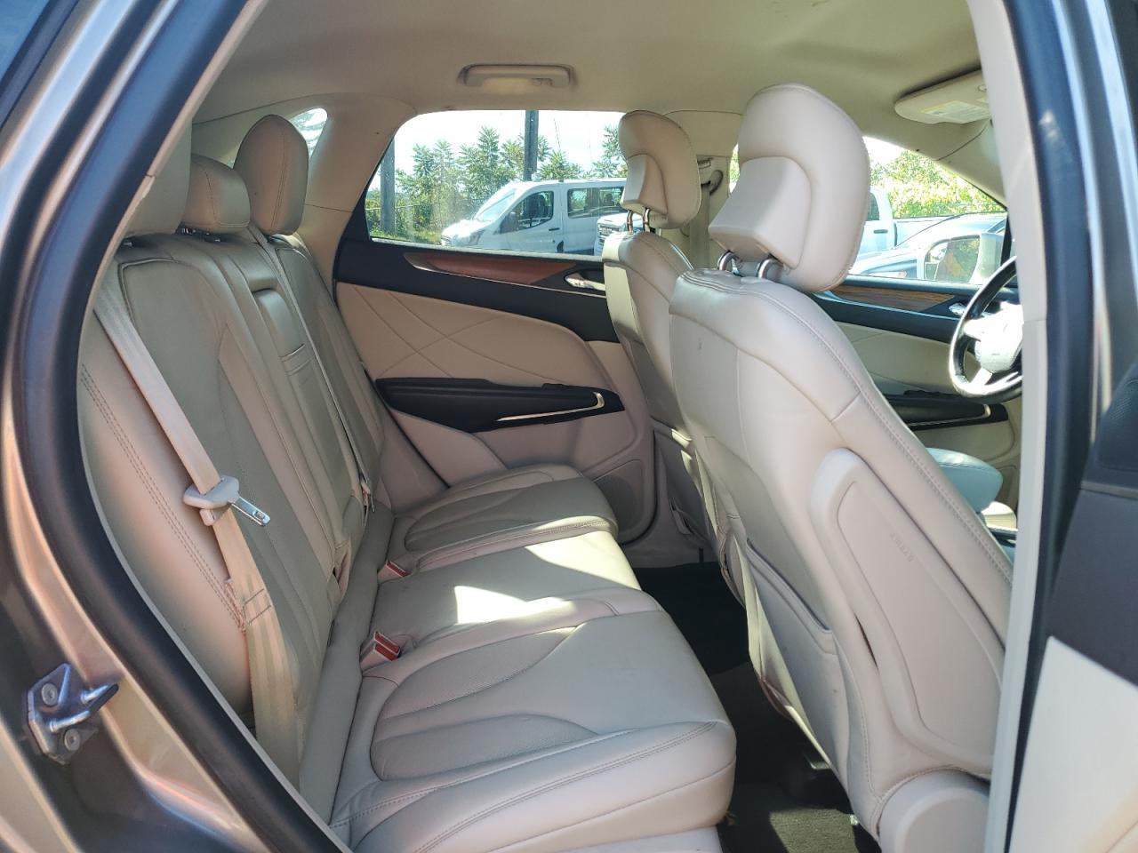 Linc MKC Select Image 8